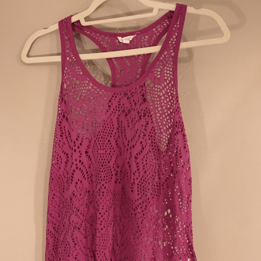 super cute mesh tank!